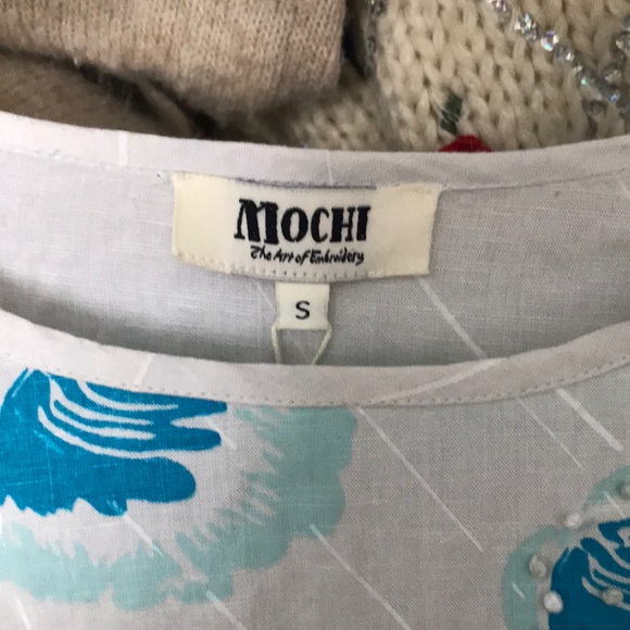 All Things Mochi Lara top - Picture 4 of 8